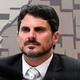 Ministro do Supremo autoriza PF a devolver o celular do senador Marcos do Val (Divulgação/Senado e  Antônio Cruz/Agência Brasil)